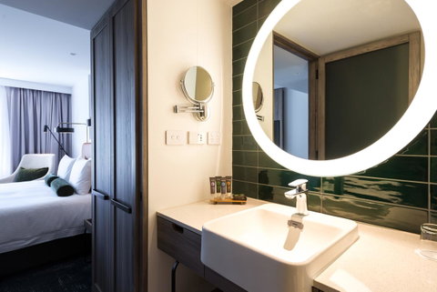 Novotel Sydney Darling Square - Holiday Jervis Bay 29