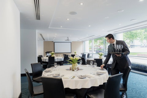 Novotel Sydney Darling Square - Holiday Jervis Bay 27