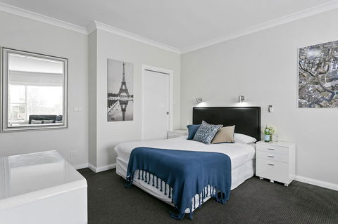 Airport Hotel Sydney - Holiday Jervis Bay 9