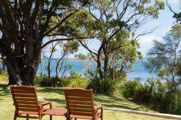 By The Beach B&B Self Contained Apartments with Holiday Jervis Bay