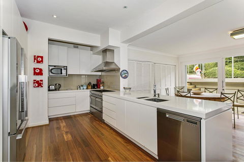 Summery, Spacious 4 Bed Home In Kurraba Point - Holiday Jervis Bay 1
