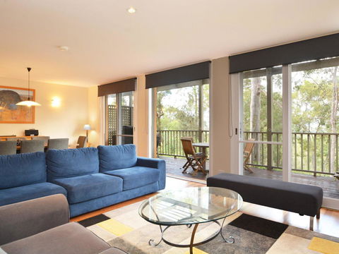 Villa De Saran Located Within Cypress Lakes - Holiday Jervis Bay 0