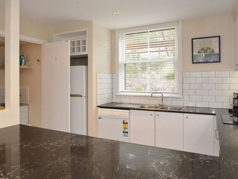 Villa De Saran Located Within Cypress Lakes - Holiday Jervis Bay 3
