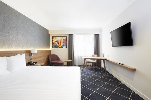 Furama Darling Harbour - Holiday Jervis Bay 26