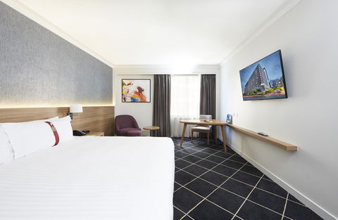 Furama Darling Harbour - Holiday Jervis Bay 28