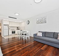 Cosy Apartment in Central Sydney - Holiday Jervis Bay