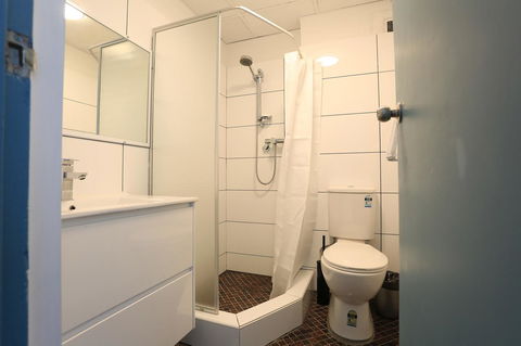 Little Coogee Hotel - Holiday Jervis Bay 1
