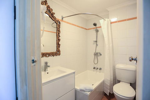 Little Coogee Hotel - Holiday Jervis Bay 12