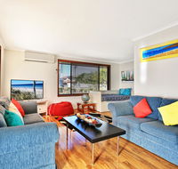 Sandy Toes Beach House Jervis Bay - 2min to Beach - Holiday Jervis Bay