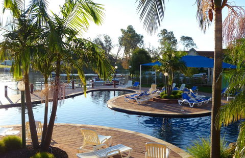 Yarrawonga Waterfront Apartments - Holiday Jervis Bay 15