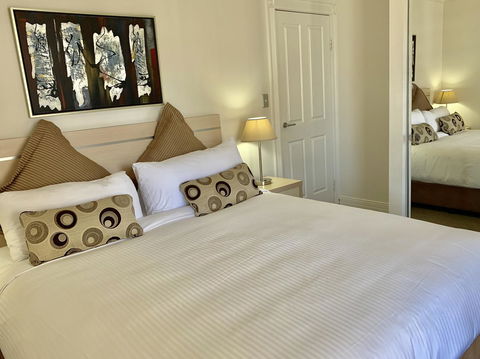 Castle Serviced Apartments - Holiday Jervis Bay 7