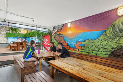 Summer House Kings Cross - Holiday Jervis Bay 10