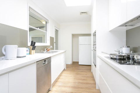 Beautiful Family Holiday House - Holiday Jervis Bay 7