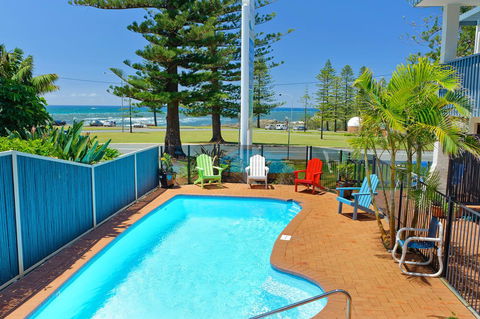 Beach House Holiday Apartments - Holiday Jervis Bay 0