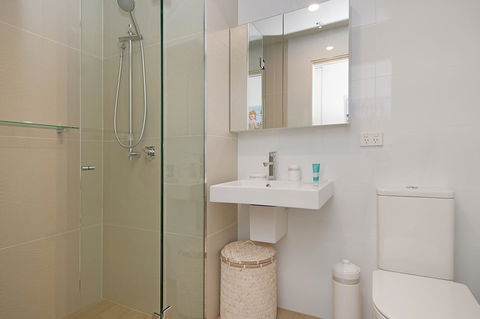 Arena Luxury Beachfront Apartment - Holiday Jervis Bay 42