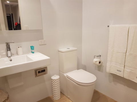 Arena Luxury Beachfront Apartment - Holiday Jervis Bay 30