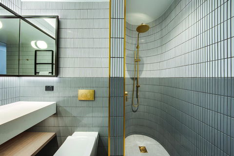 Vibe Hotel Sydney Darling Harbour - Holiday Jervis Bay 2