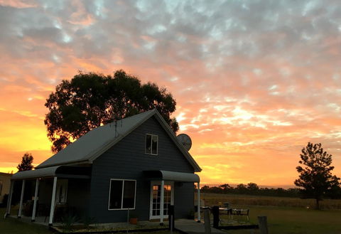 Madigan Wine Country Cottages - Holiday Jervis Bay 15