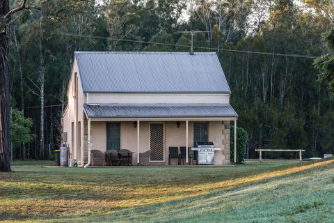 Madigan Wine Country Cottages - Holiday Jervis Bay 37