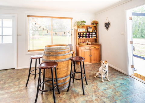 Madigan Wine Country Cottages - Holiday Jervis Bay 23