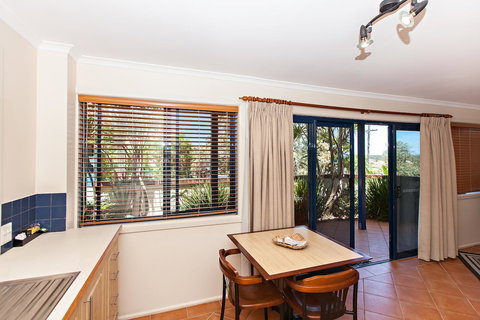 Coast Yamba - Adults Only - Holiday Jervis Bay 32