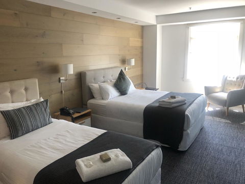 Crown Hotel Surry Hills - Holiday Jervis Bay 17