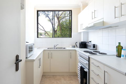 Stay In The Heart Of Randwick With Style - Holiday Jervis Bay 3