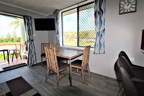 Beachfront 3, 25 Willow Street - Holiday Jervis Bay 3