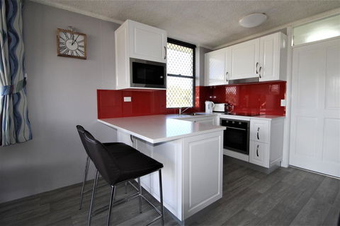 Beachfront 3, 25 Willow Street - Holiday Jervis Bay 5