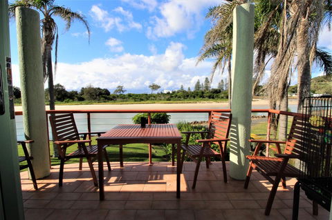 Beachfront 3, 25 Willow Street - Holiday Jervis Bay 4