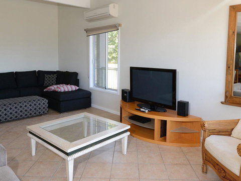 2 Cliff Road - Holiday Jervis Bay 9