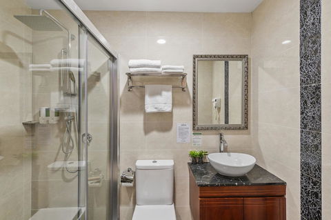 YEHS Hotel Sydney CBD - Holiday Jervis Bay 5