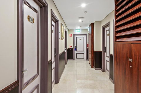 YEHS Hotel Sydney CBD - Holiday Jervis Bay 13