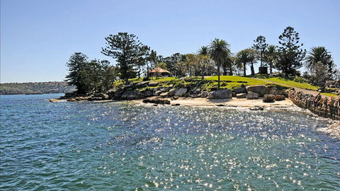 Panoramic Harbour Views And Unbeatable Comfort - Holiday Jervis Bay 16