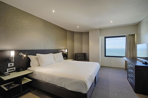 Hilton Darwin - Holiday Jervis Bay 13