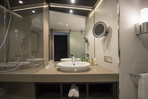 Hilton Darwin - Holiday Jervis Bay 24