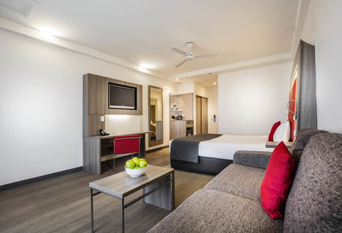 Novotel Darwin CBD - Holiday Jervis Bay 22
