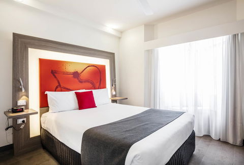 Novotel Darwin CBD - Holiday Jervis Bay 5