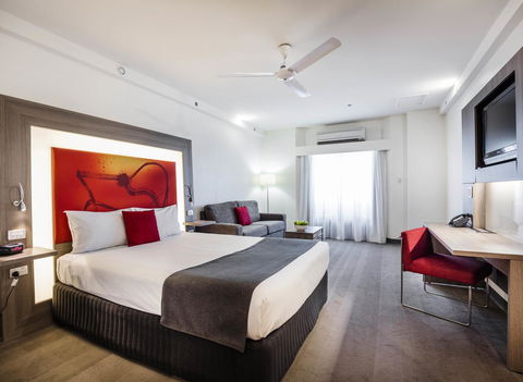 Novotel Darwin CBD - Holiday Jervis Bay 12