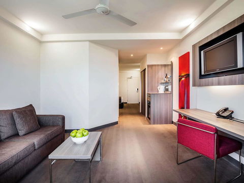 Novotel Darwin CBD - Holiday Jervis Bay 29