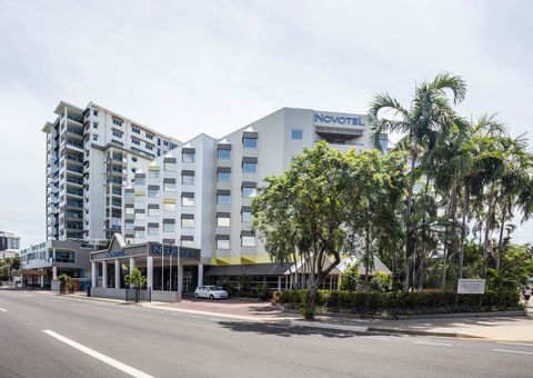 Novotel Darwin CBD - Holiday Jervis Bay 13
