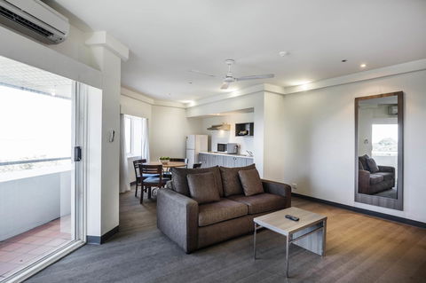 Novotel Darwin CBD - Holiday Jervis Bay 6