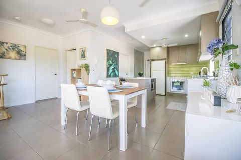 ZEN QUEST - The NOMADS PAD Near Nightcliff Markets & Sunset Foreshore - Holiday Jervis Bay 13