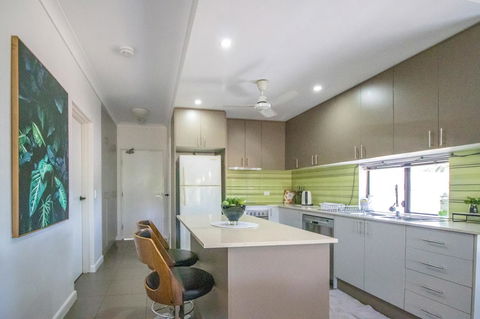 ZEN QUEST - The NOMADS PAD Near Nightcliff Markets & Sunset Foreshore - Holiday Jervis Bay 27