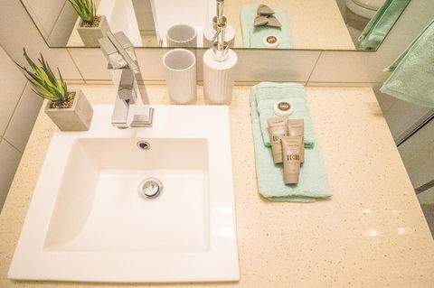 ZEN QUEST - The NOMADS PAD Near Nightcliff Markets & Sunset Foreshore - Holiday Jervis Bay 20