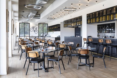 Mantra MacArthur Hotel - Holiday Jervis Bay 4