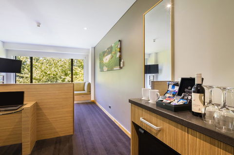 Crowne Plaza Canberra, An IHG Hotel - Holiday Jervis Bay 42
