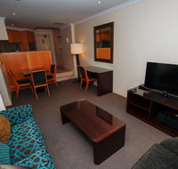 Bond 314 - Holiday Jervis Bay