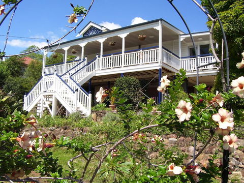 Boonah Hilltop Cottage - Holiday Jervis Bay 0