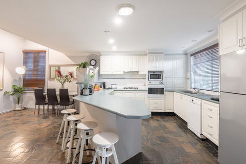 Boutique Private Rm Situated In The Heart Of Burwood1 - Holiday Jervis Bay 3